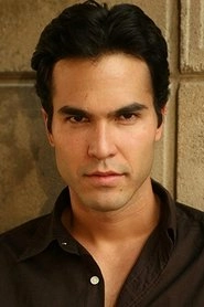 Ảnh diễn viên Adrian Alvarado