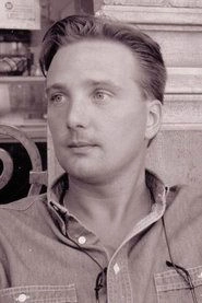 Ảnh diễn viên Derek Lyons