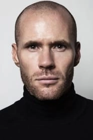Ảnh diễn viên Oliver Trevena